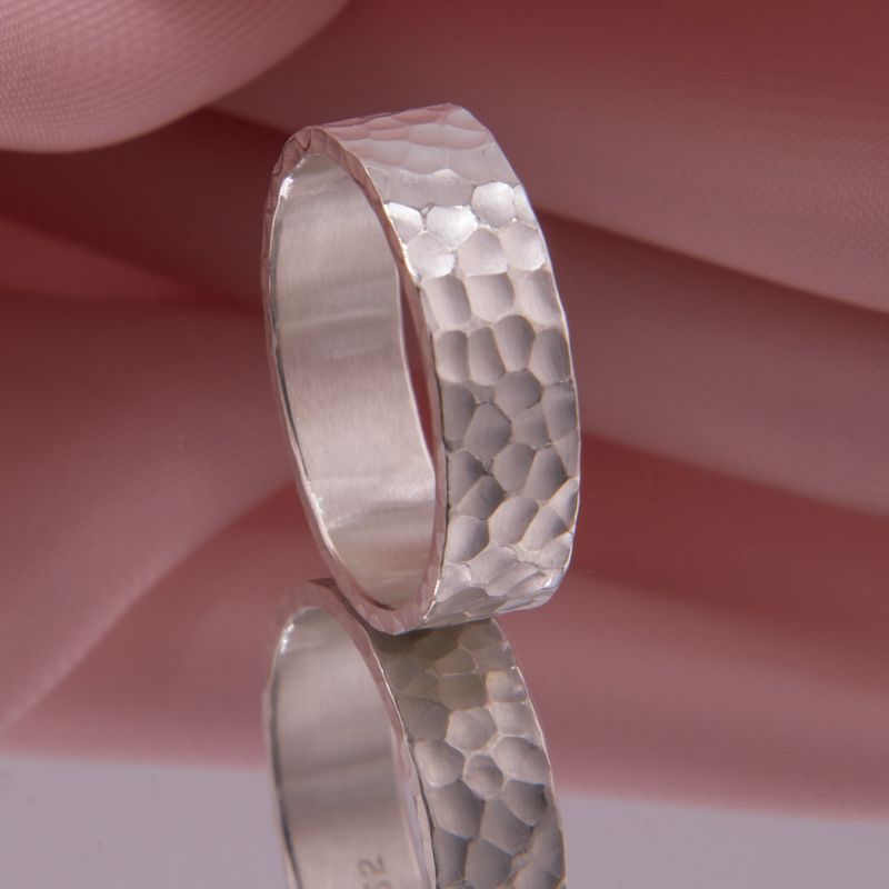 Ring Hammerschlag Silber